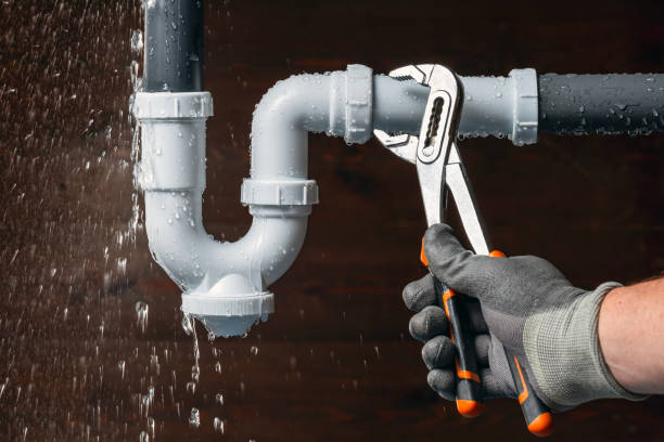Professional Drain Cleaning technician working in Thornton, PA